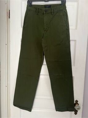 Banana Republic Dark Olive Men's Chinos